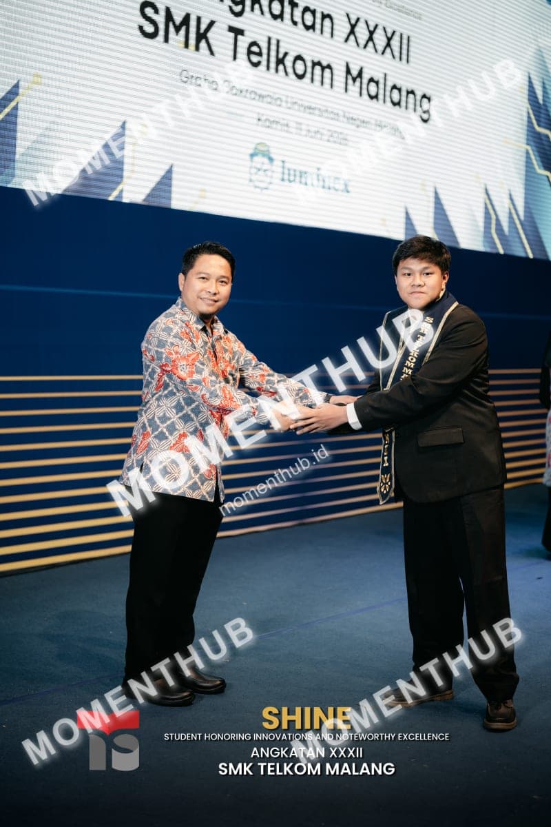 shine-smk-telkom-malang-prosesi-wisuda-055