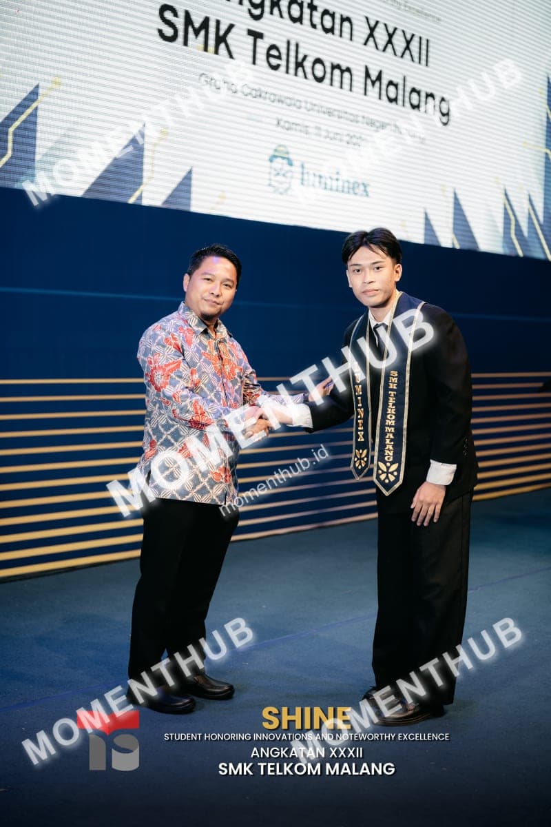 shine-smk-telkom-malang-prosesi-wisuda-080