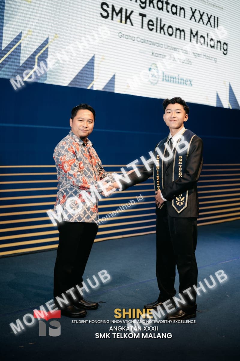 shine-smk-telkom-malang-prosesi-wisuda-113