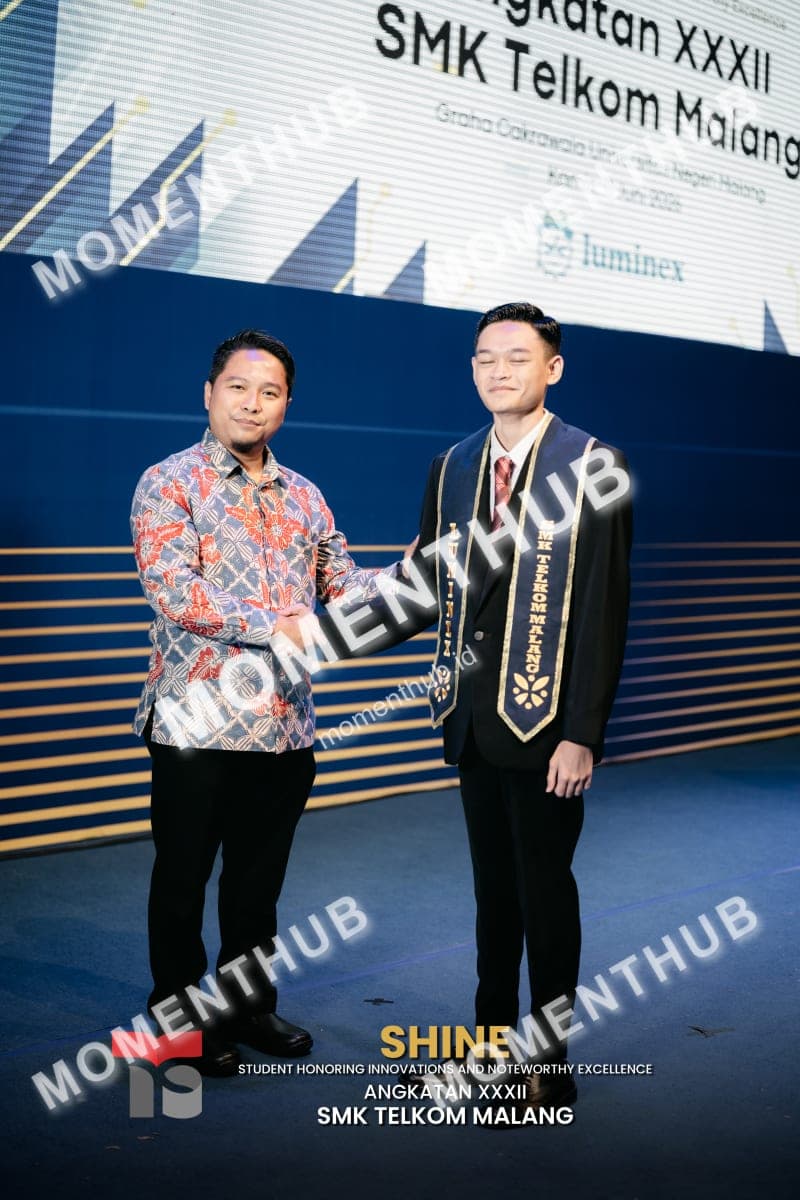 shine-smk-telkom-malang-prosesi-wisuda-137