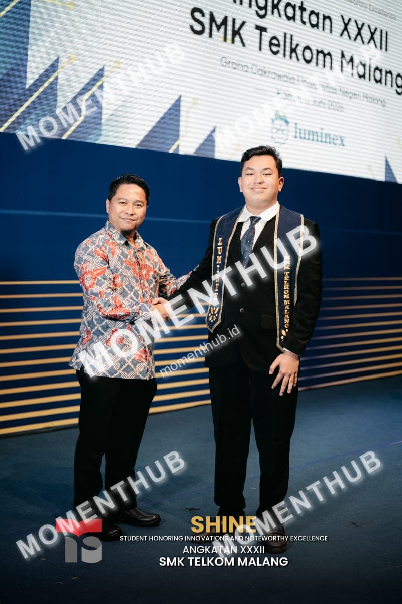 shine-smk-telkom-malang-prosesi-wisuda-177