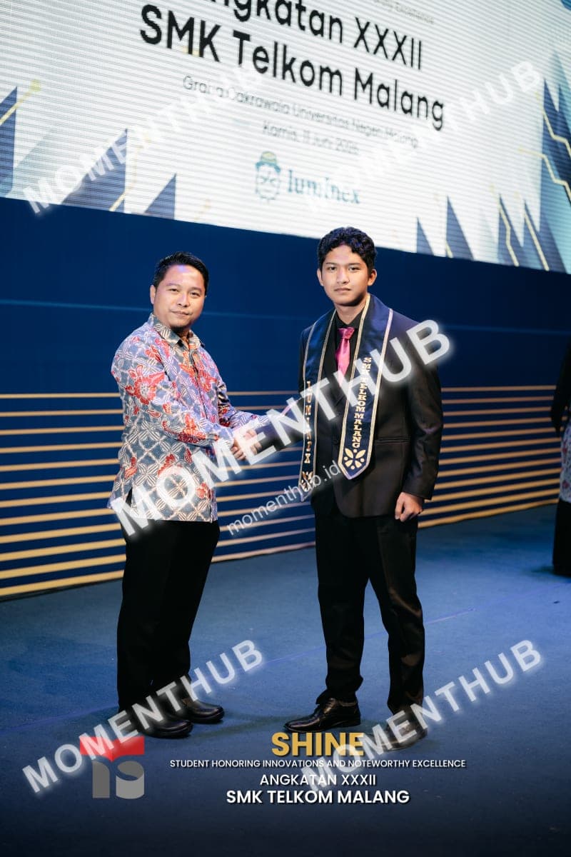 shine-smk-telkom-malang-prosesi-wisuda-187