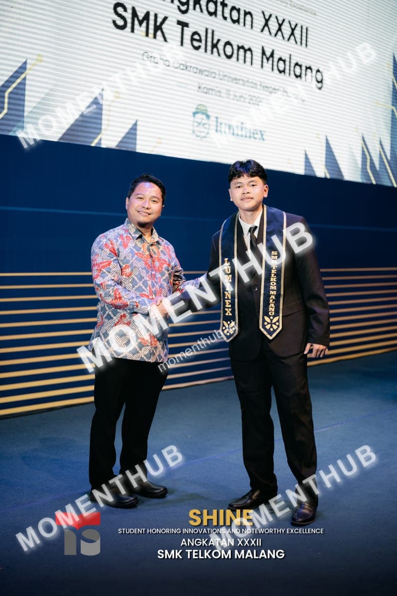 shine-smk-telkom-malang-prosesi-wisuda-198