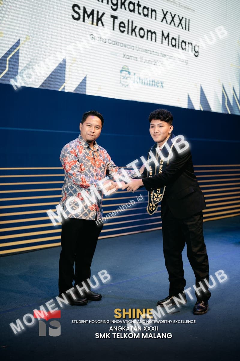 shine-smk-telkom-malang-prosesi-wisuda-222