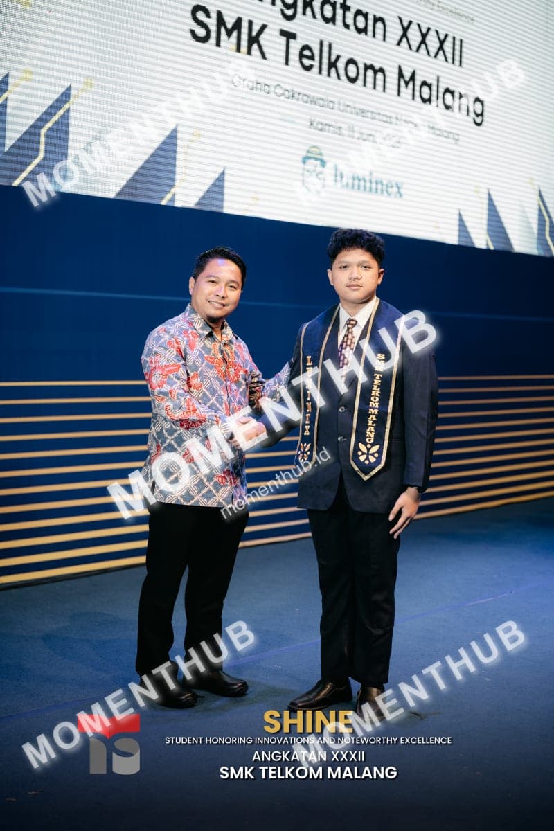 shine-smk-telkom-malang-prosesi-wisuda-238