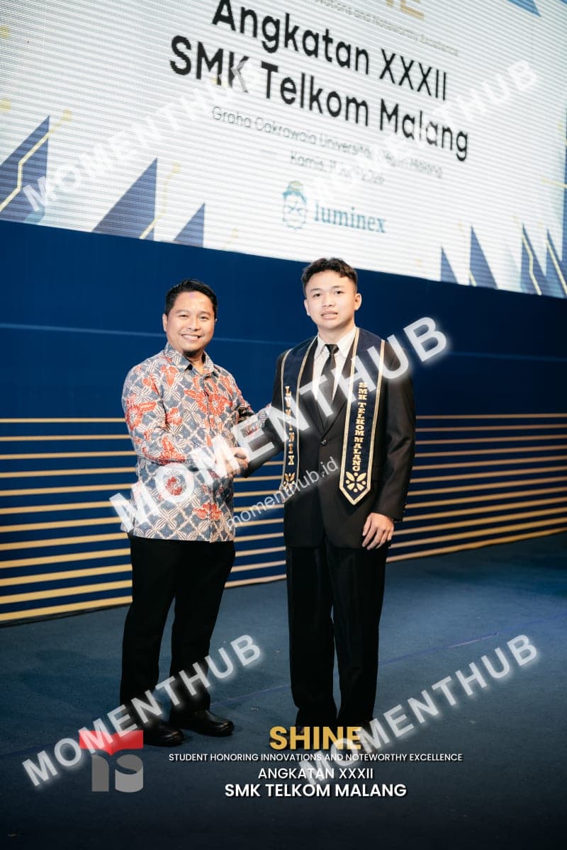 shine-smk-telkom-malang-prosesi-wisuda-316