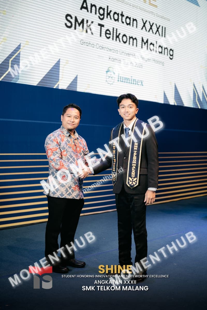 shine-smk-telkom-malang-prosesi-wisuda-333