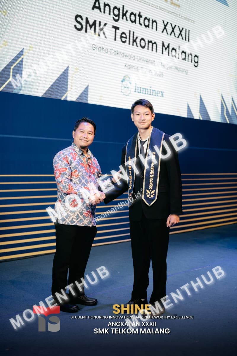 shine-smk-telkom-malang-prosesi-wisuda-356