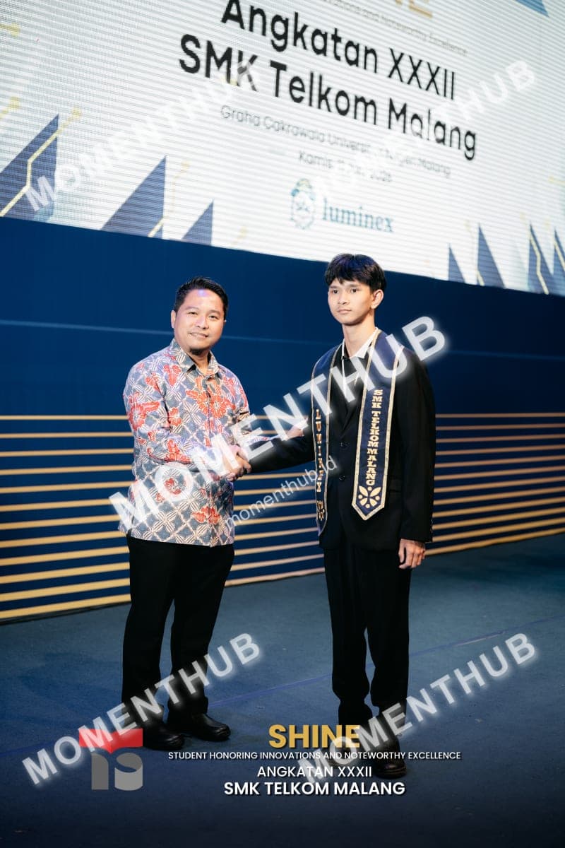 shine-smk-telkom-malang-prosesi-wisuda-378